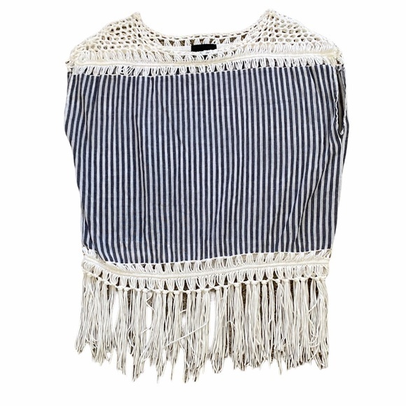 Steve Madden Oversized Striped‎ Fringe Top - Picture 10 of 12